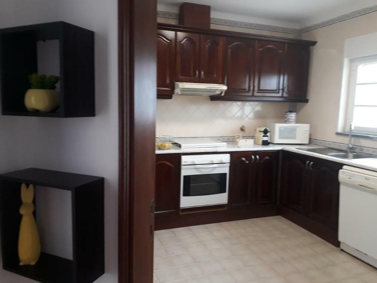Apartamento Em D'El Rey-Obidos Beach & Surf Amoreira  Exterior photo